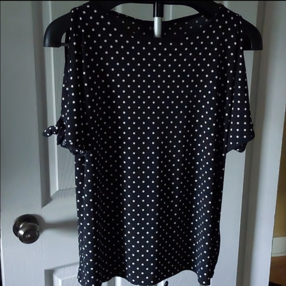 NWT DKNY Cold Shoulder Black Dot short sleeve top.